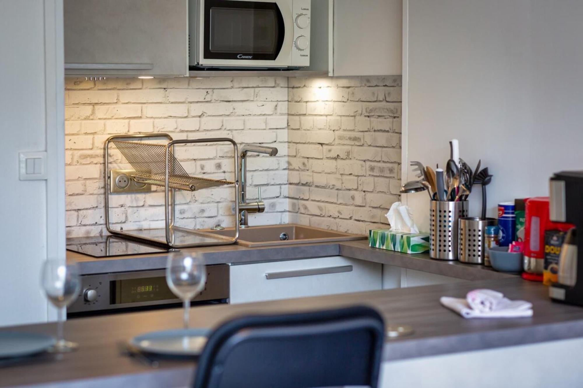 Olivia Studio Avec Place De Parking รูออง ภายนอก รูปภาพ